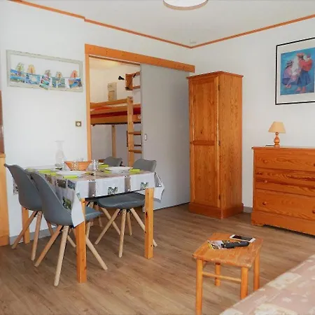 4 Pers, Aux Pieds, Parking Gratuit